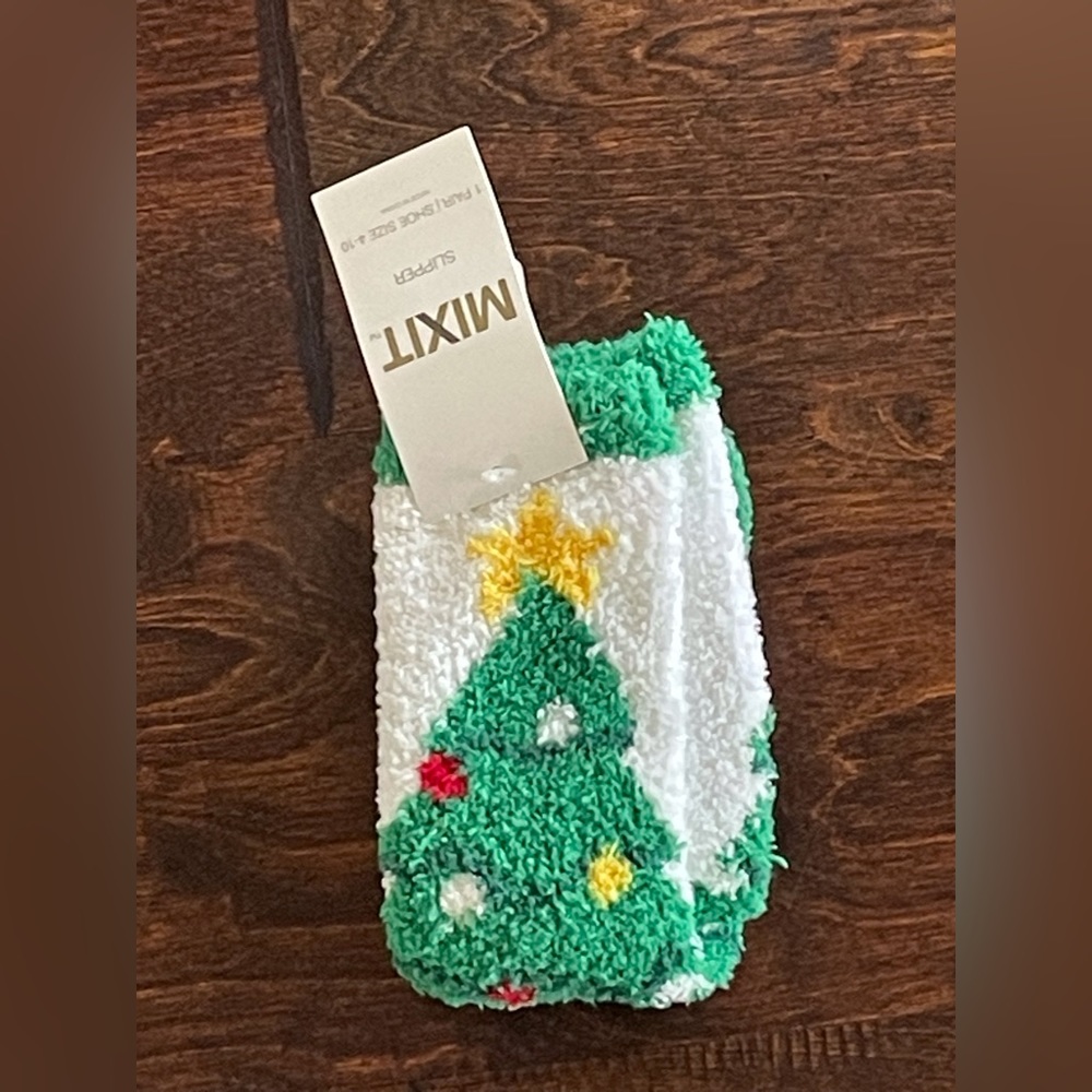 MIXIT Christmas socks cute and fuzzy NWT